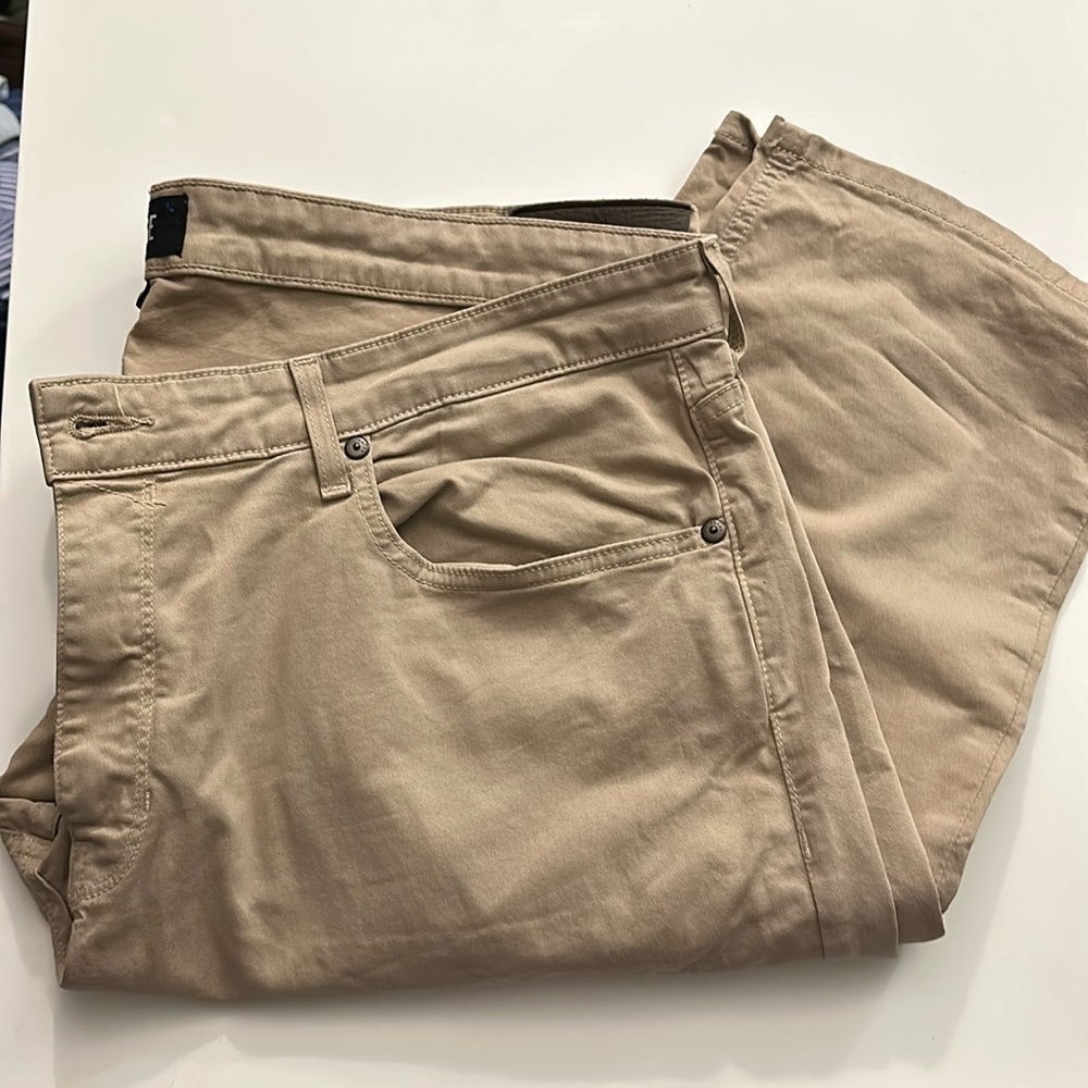 Men’s Paige khaki jeans.